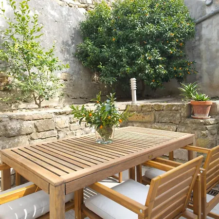 Kumquat Garden Апартаменты *